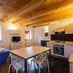 Apartament Diffuso Zoncolan Sùtrio